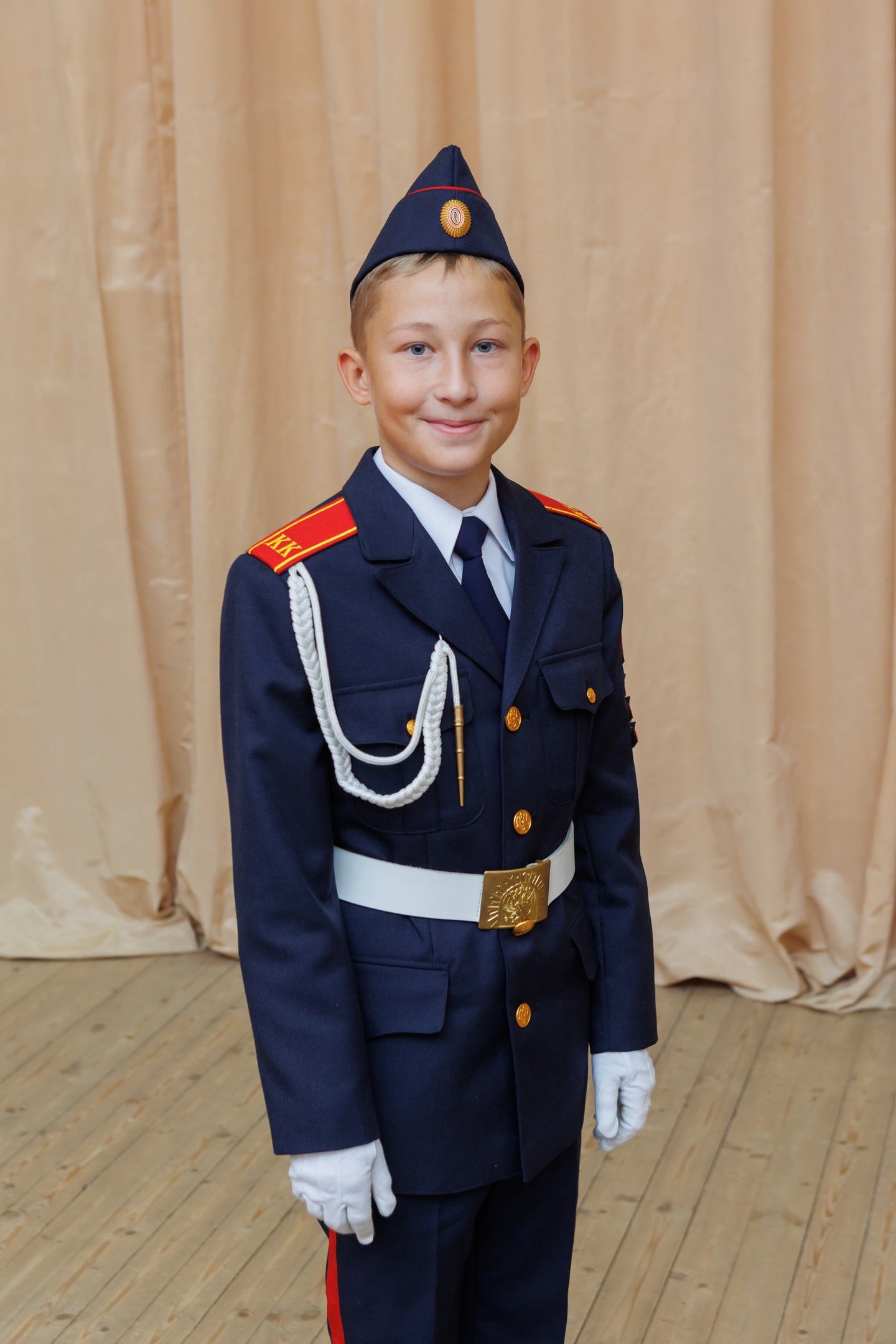 Смирнов Виктор.