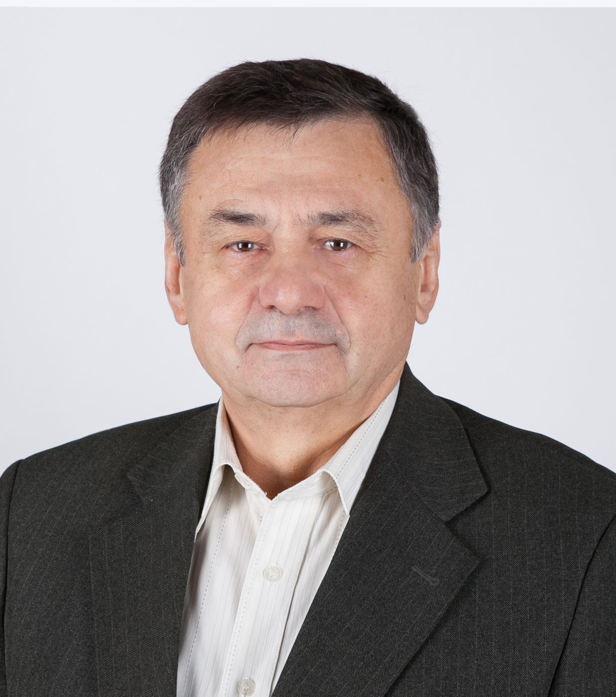Война Александр Васильевич.